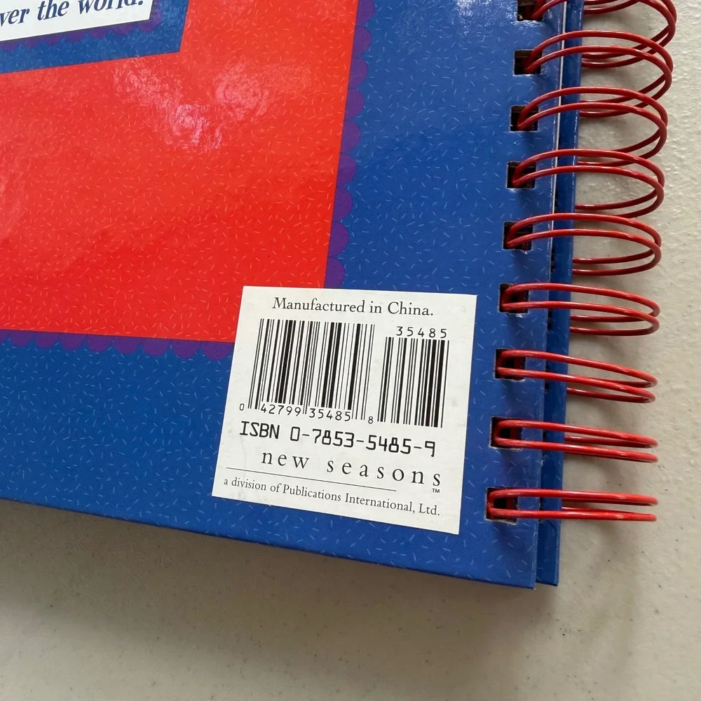 New Seasons School Years Memory Keeper K-12 Spiral Bound‎ Scrapbook 2001 Edition